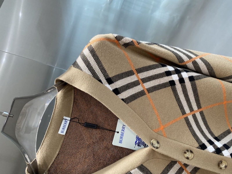 Bv*b*rry outwear